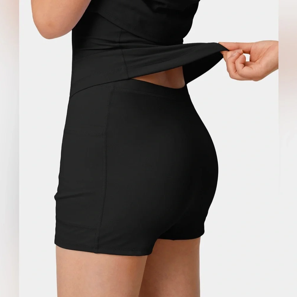 Everyday 2-in-1 flair workout dress - Picture 3 of 3